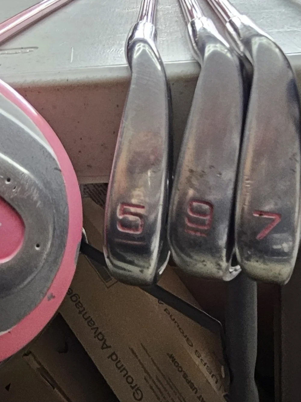 Lynx junior Girls  golf Clubs 5,6_,7 Irons. Driver And  Golfgirl Putter- RH